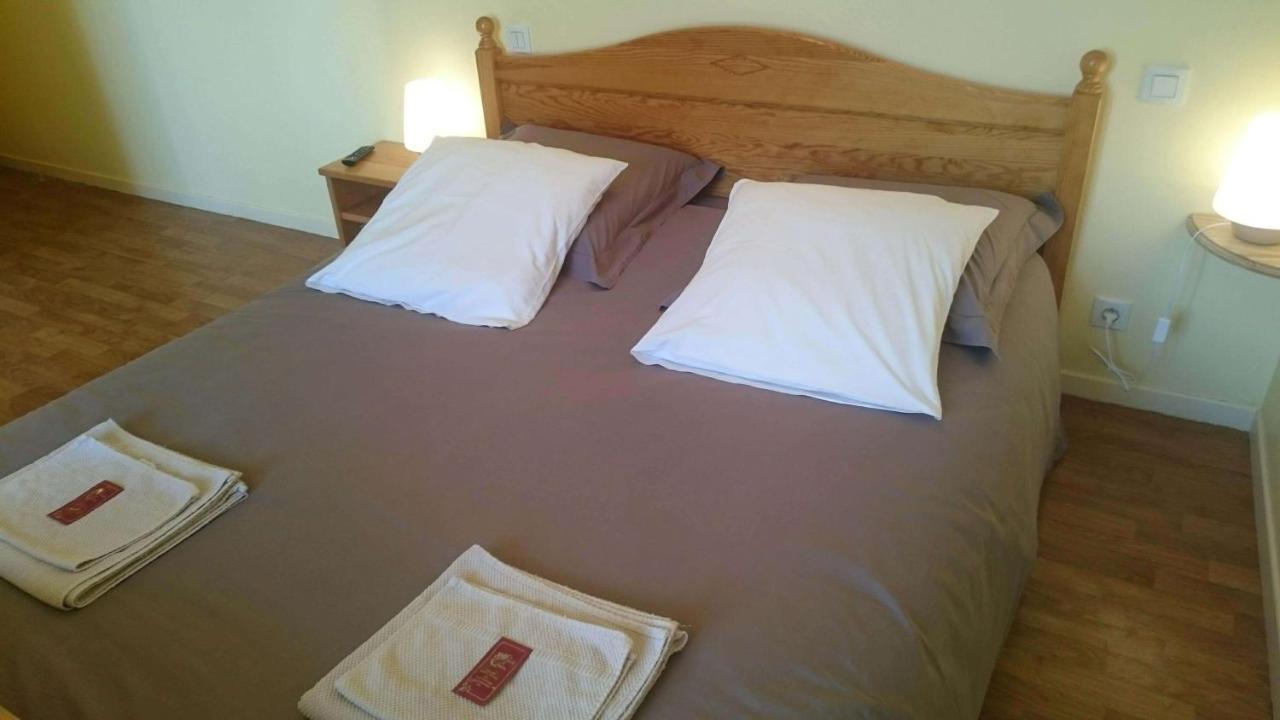 Chambres D'Hotes De L'Auberge L'Astrassadou Rézentières Kültér fotó