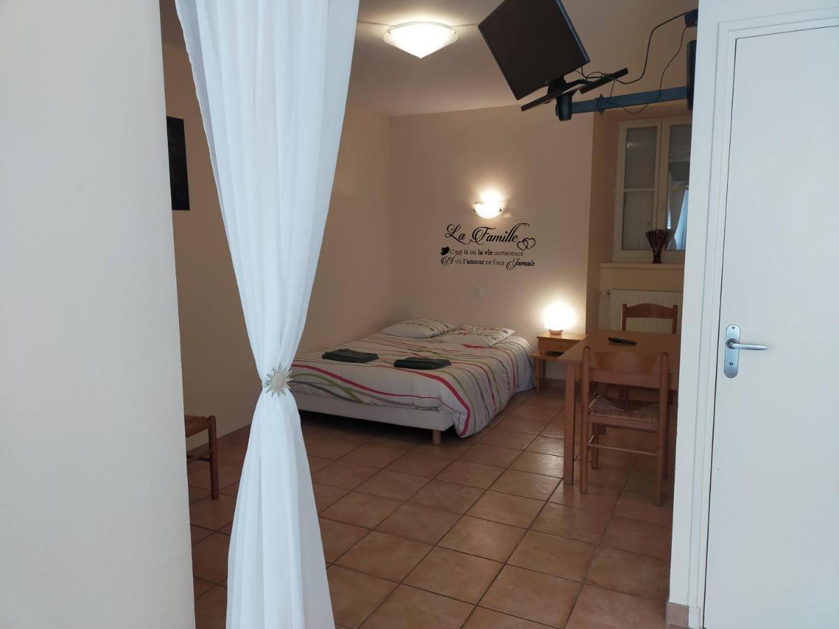Chambres D'Hotes De L'Auberge L'Astrassadou Rézentières Kültér fotó