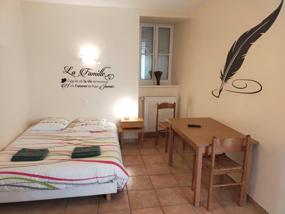 Chambres D'Hotes De L'Auberge L'Astrassadou Rézentières Kültér fotó