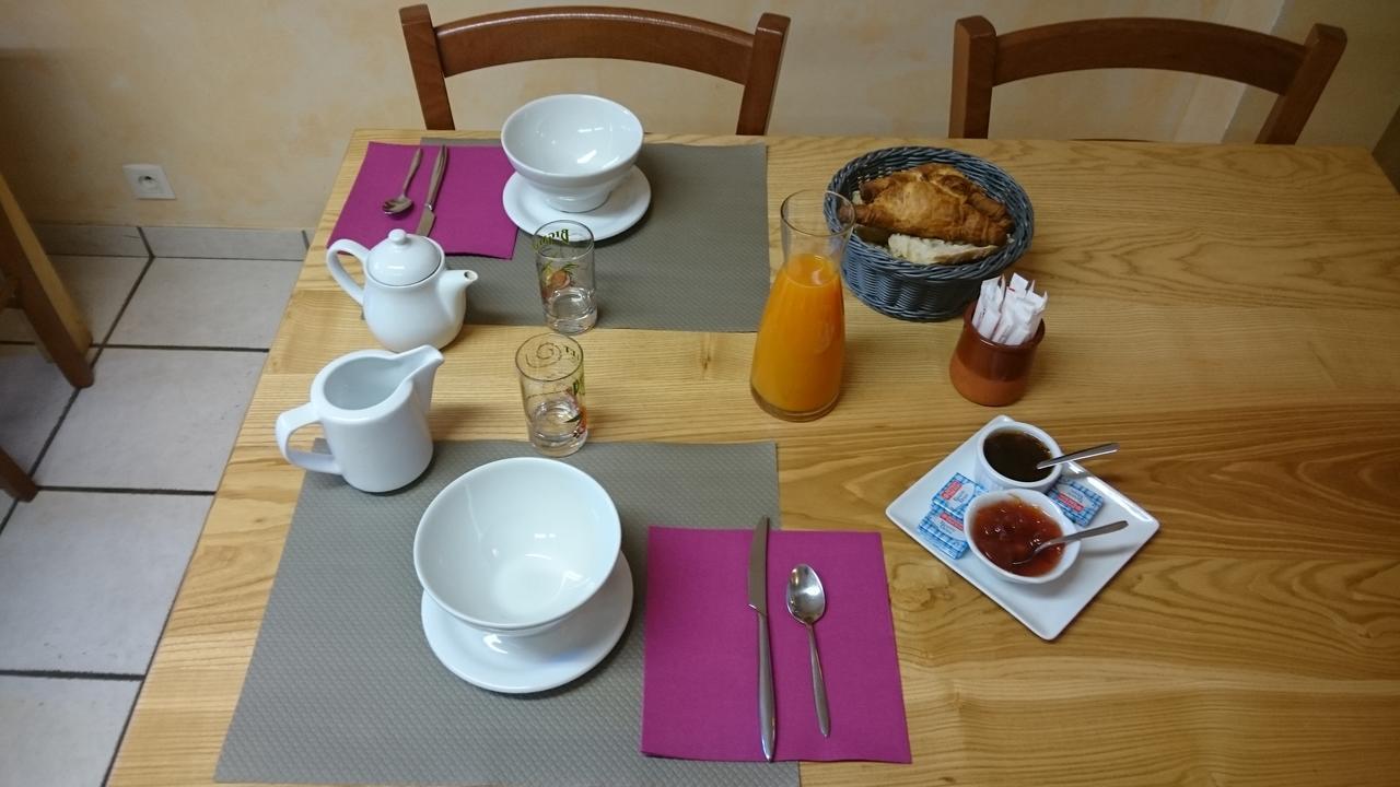 Chambres D'Hotes De L'Auberge L'Astrassadou Rézentières Kültér fotó